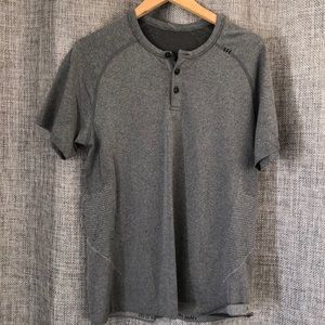 Lululemon 3 button shirt